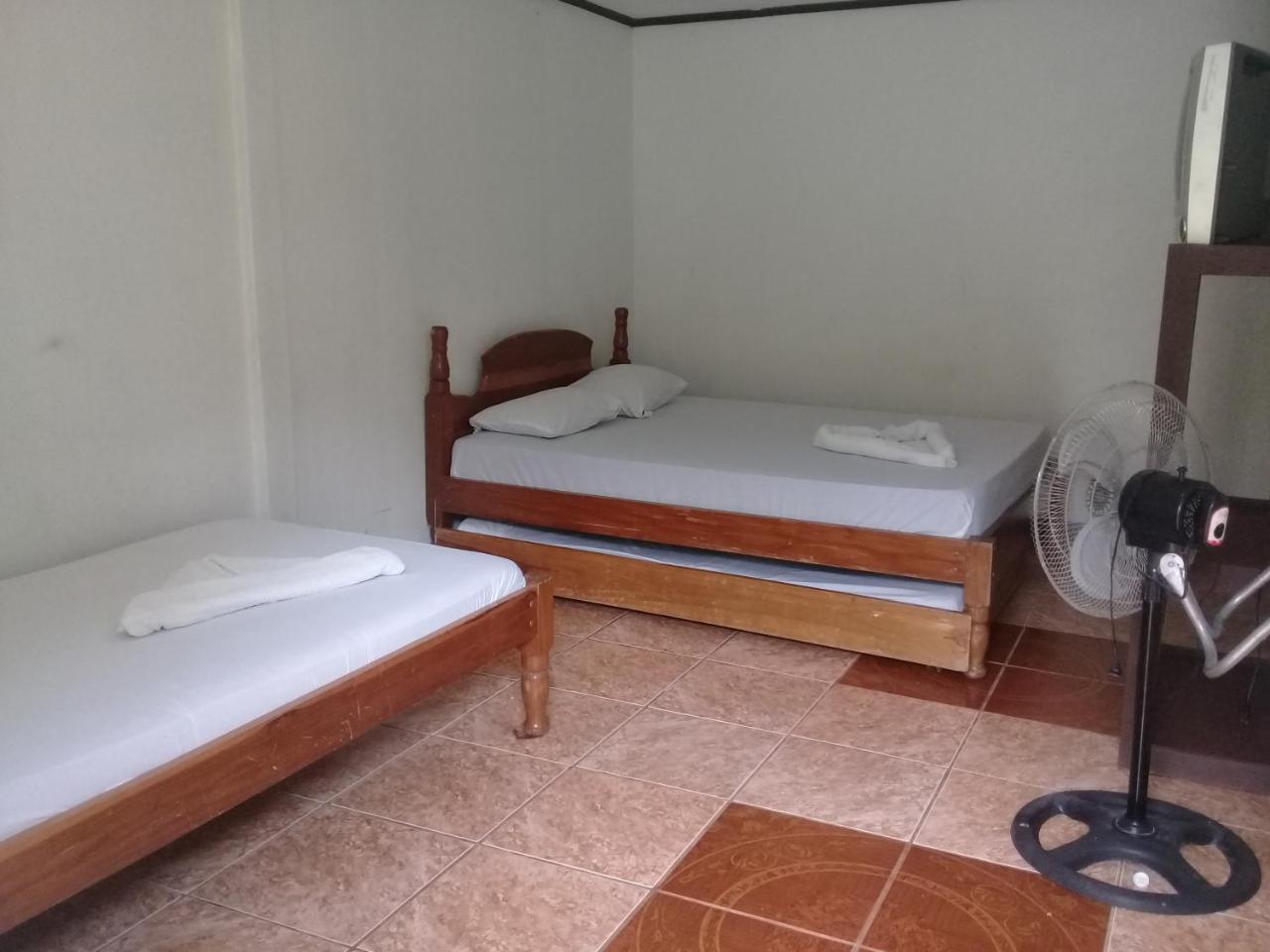 Hostel Orozco - Costa Rica Rio Cuarto Экстерьер фото