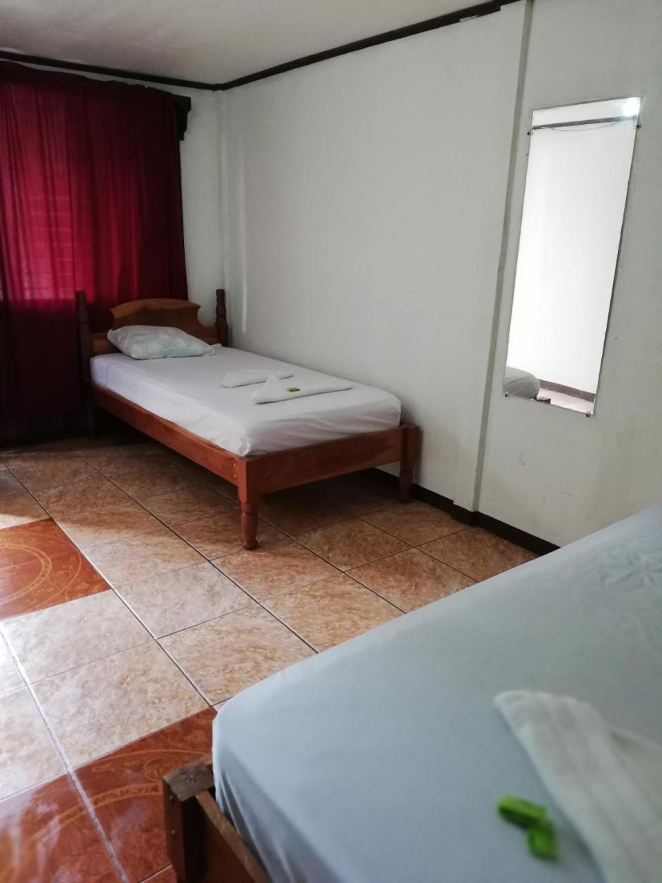 Hostel Orozco - Costa Rica Rio Cuarto Экстерьер фото
