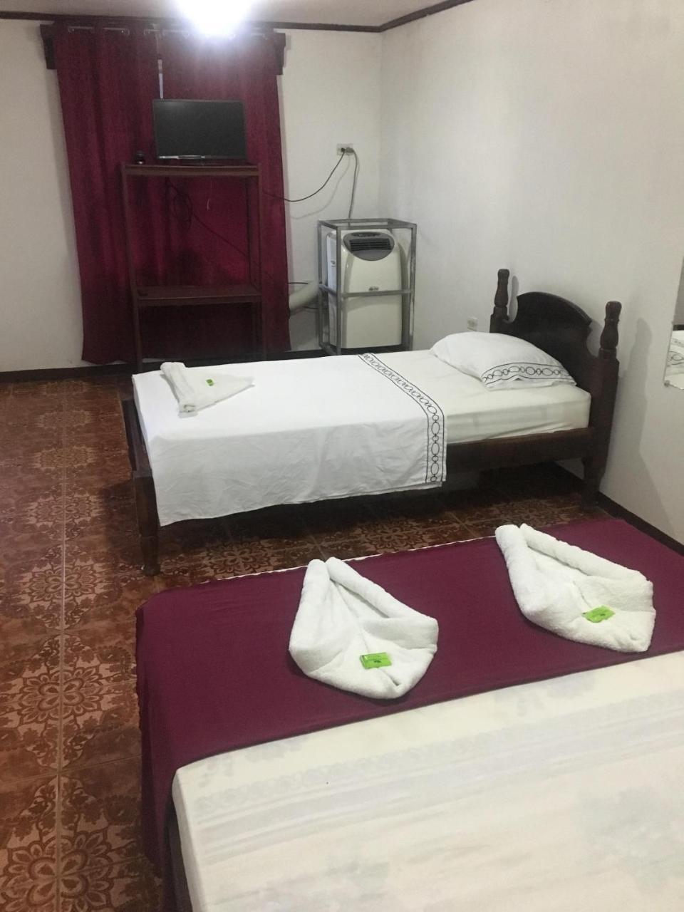 Hostel Orozco - Costa Rica Rio Cuarto Экстерьер фото